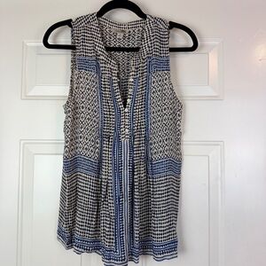 Lucky Brand blue boho print sleeveless blouse size small